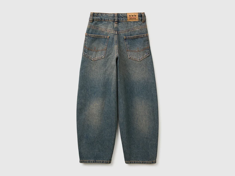 Jeans im Vintage-Waschungsstil mit lockerer Passform