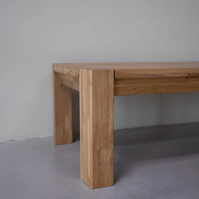 Couchtisch aus massiver Eiche BALDER | NordicStory