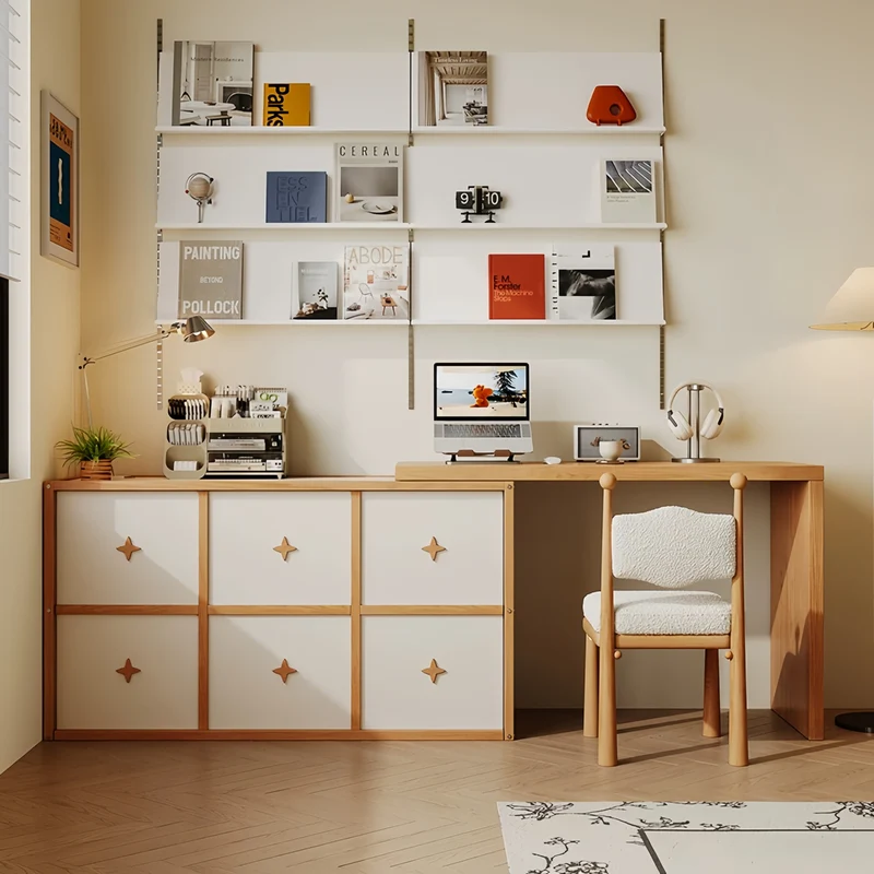 Murphy-Schrankbett mit drehbarem Schreibtisch