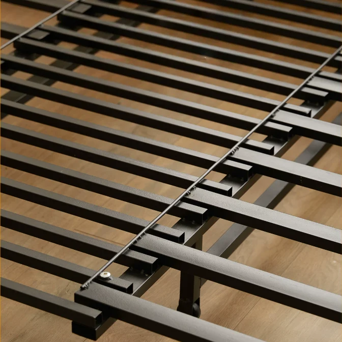 Verwandelbares Futon-Tagesbett aus Massivholz
