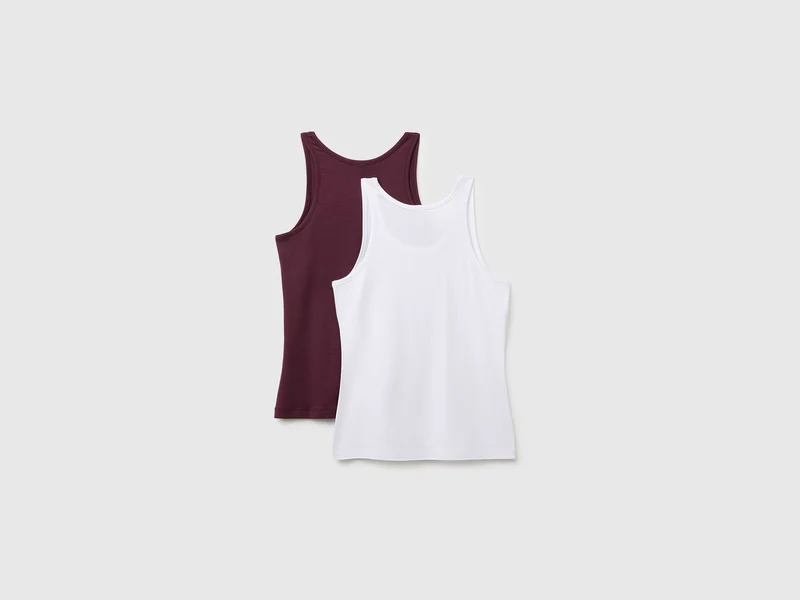 Zwei Tanktops aus Baumwolle und Modal