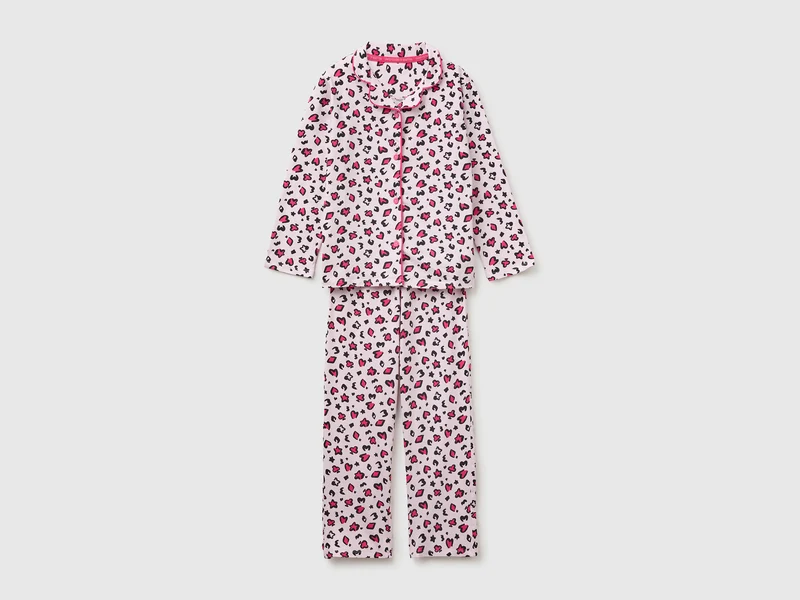 Offener Pyjama mit Tiermuster