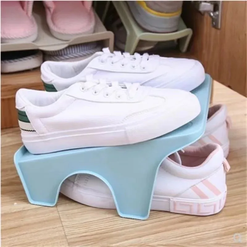 Kompaktes Schuhregal mit 2 Ebenen – 25 × 20,5 × 12,5 cm