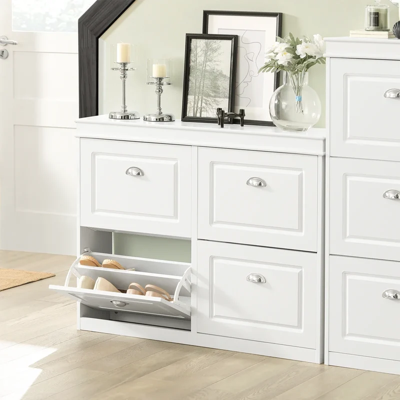 Schmaler Schuhschrank Grün mit 4 Klappen – 105 × 82 × 24 cm