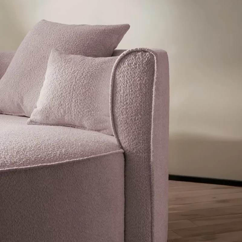 2,5 Sitzer Loungesofa Boucle hellflieder – Isalie