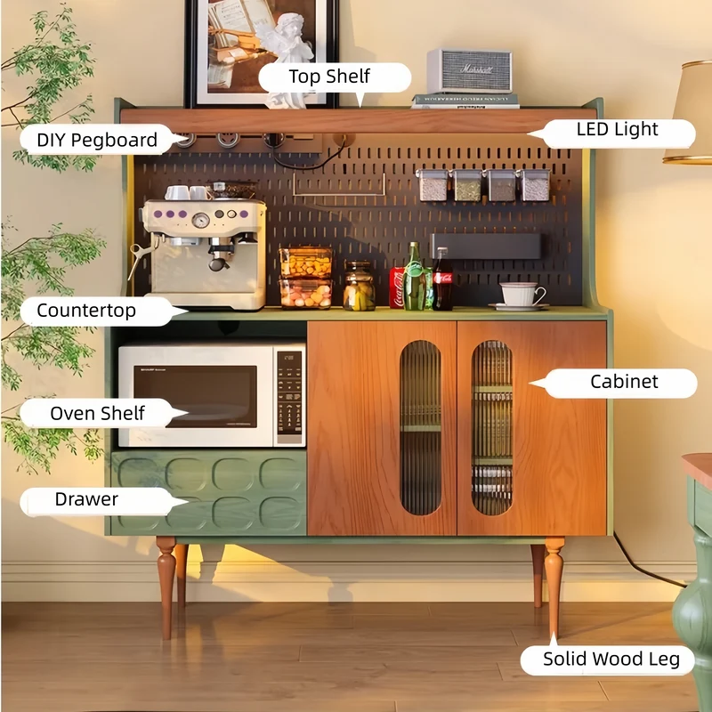 Nordisches Retro-Sideboard aus Massivholz mit selbstgestaltbarer Lochwand