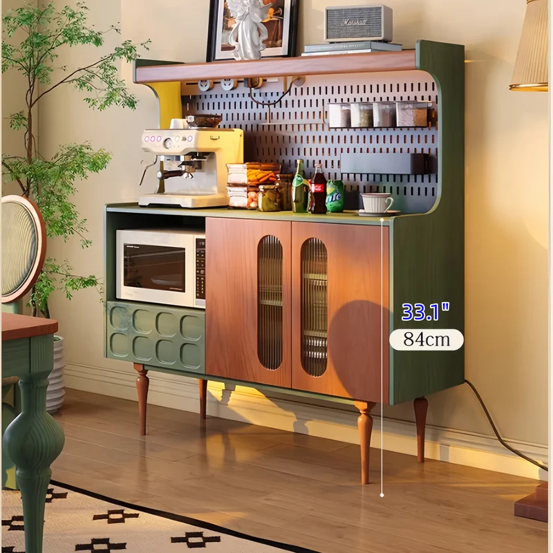 Nordisches Retro-Sideboard aus Massivholz mit selbstgestaltbarer Lochwand