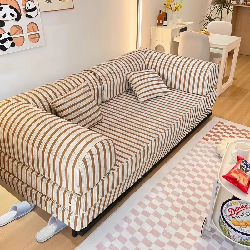 Gepolstertes Schlafsofa mit Metallrahmen und Cordstoffbezug