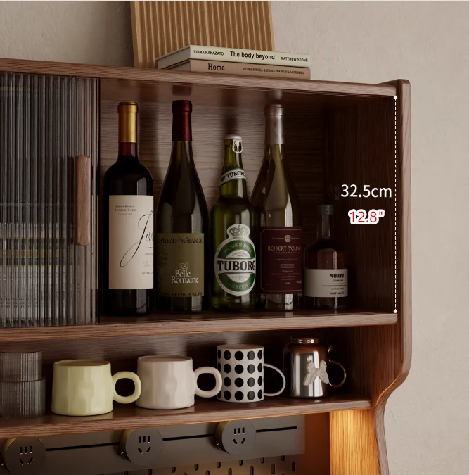 Kaffeebarschrank aus Massivholz mit Stecktafel-Organizer und reichlich Stauraum