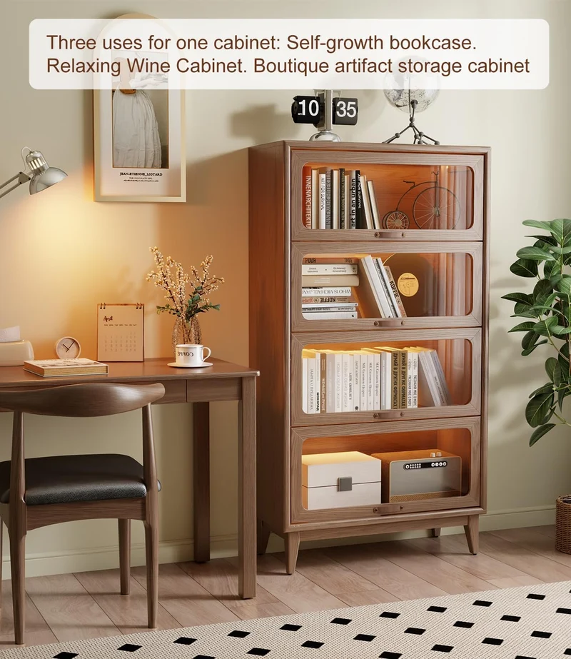 Bücherregal aus Massivholz mit hochklappbaren Türen aus gehärtetem Glas