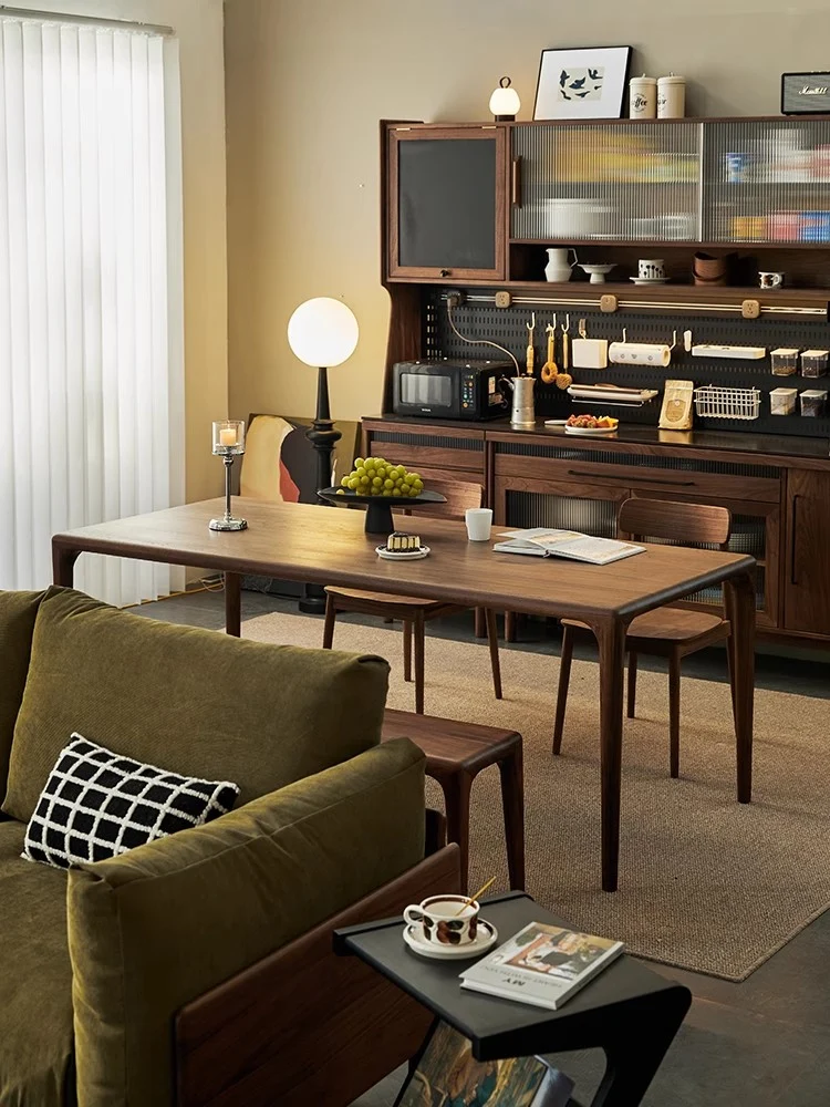 Sideboard-Schrank aus nordamerikanischem Walnussholz