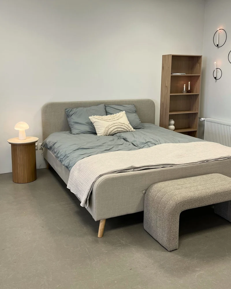 Lianna Bank aus beigem Boucle 95x40x44 cm