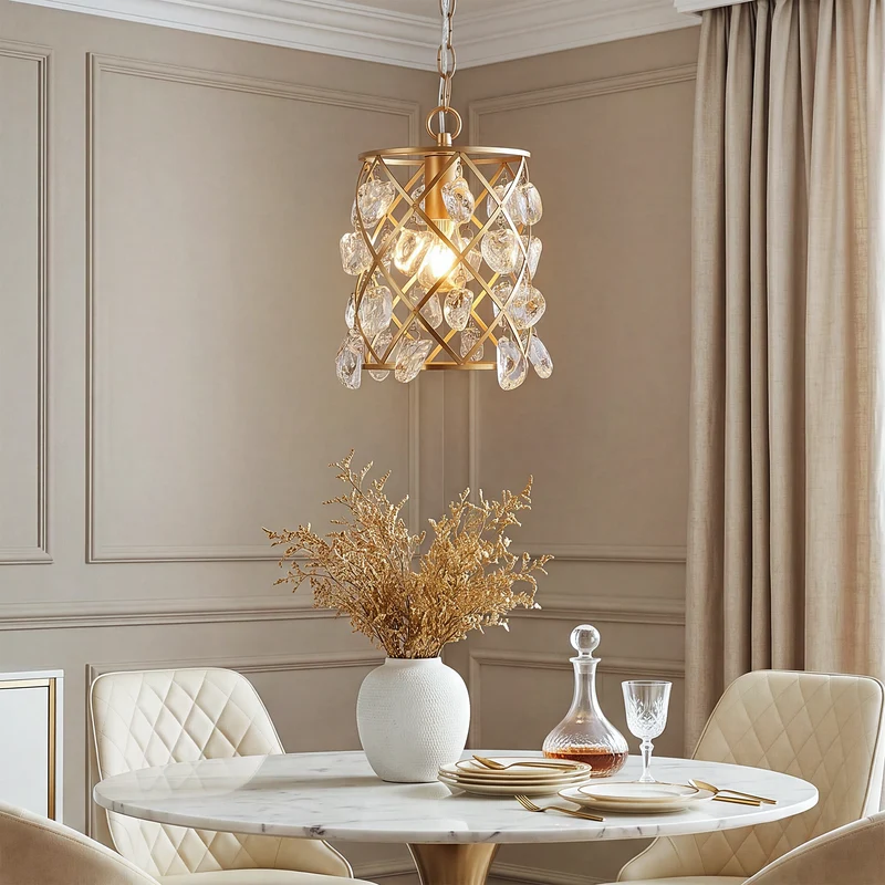 Tribesigns Goldene Pendelleuchte mit Glaskristallen, E27 Hängelampe im modernen Design, höhenverstellbarer Kronleuchter