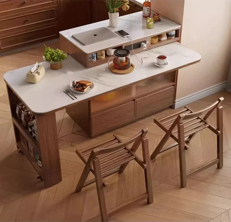 Eleganter drehbarer Inseltisch