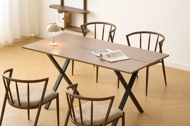 Marly Esstisch in Räuchereiche furniert 150x80x75 cm