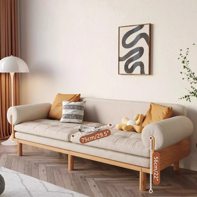 Klappbares Schlafsofa aus Massivholz mit eingelassenen Armlehnen von Japandi