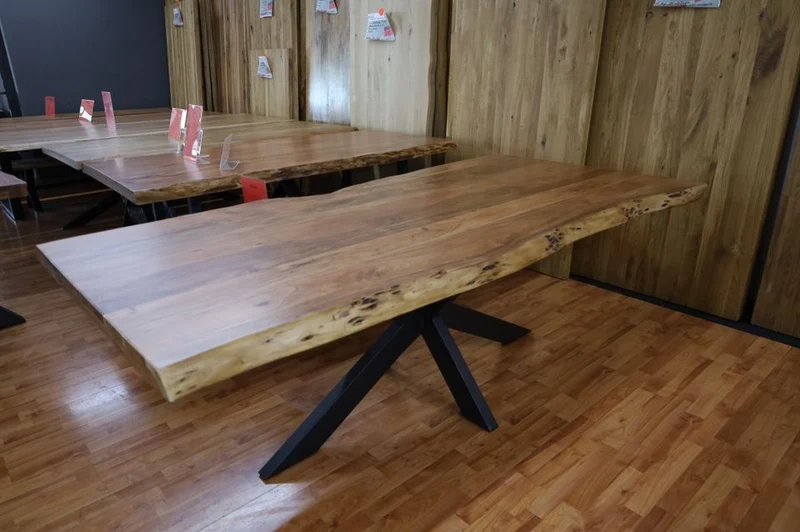 Esstisch Tisch + Massivholz Akazie +Echte Baumkante 220x100cm