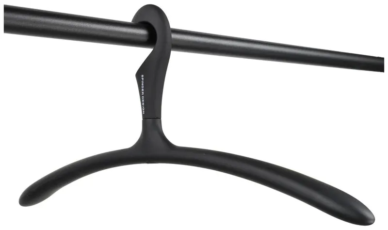 Kleiderbügel ARX Schwarz 5er Set, rutschhemmende Beschichtung von Spinder