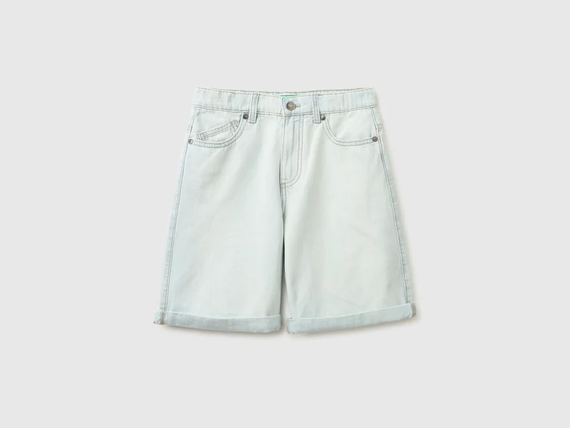 Jeans-Bermudas mit Umschlag