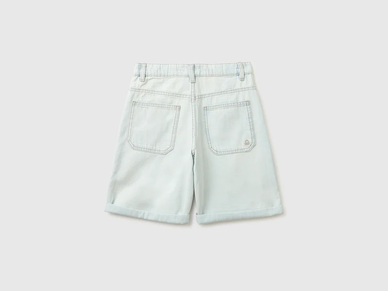 Jeans-Bermudas mit Umschlag