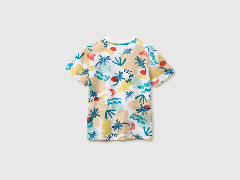 T-Shirt mit tropischem Muster