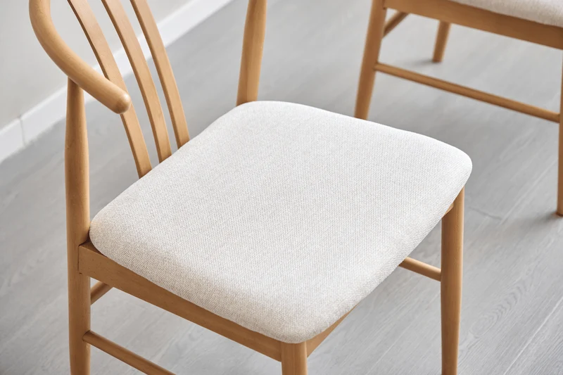 Lizzie Esszimmerstuhl aus Buche mit gepolstertem Sitz in Beige
