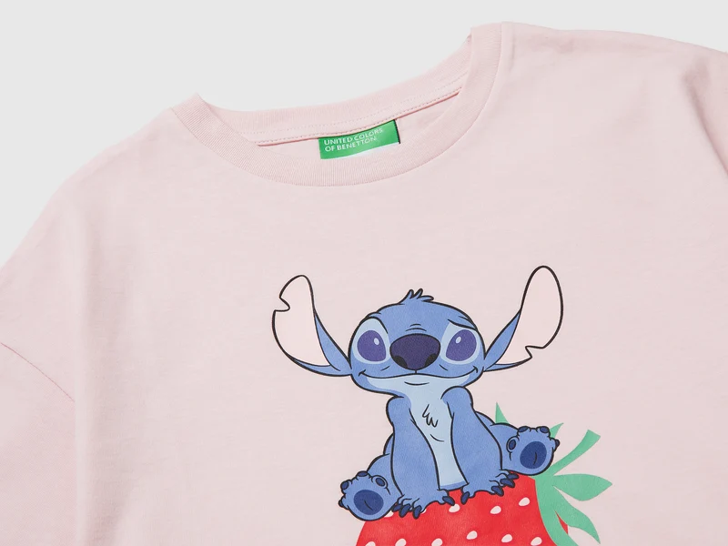 Kastenförmig geschnittenes T-Shirt ©Disney Lilo & Stitch