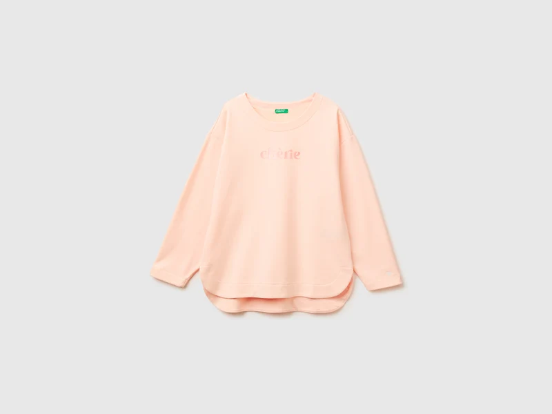 Geschlossenes Sweatshirt mit Aufdruck