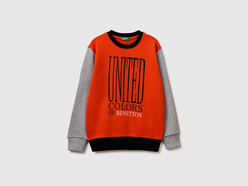 Sweatshirt mit Logo