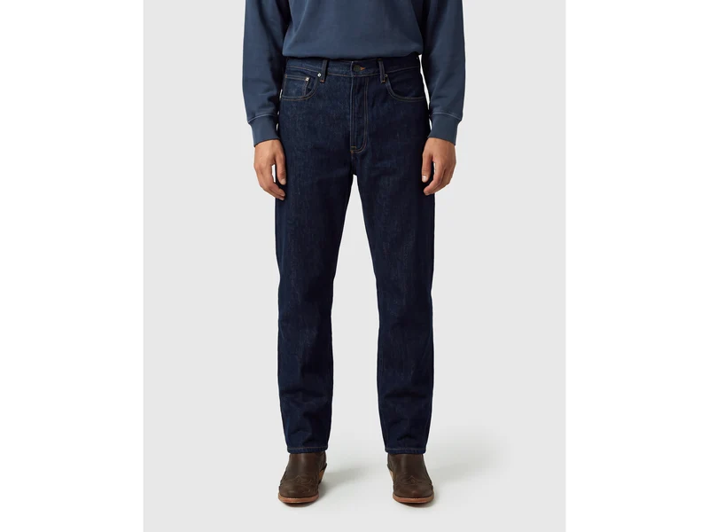 Jeans in regulärer Passform, gewaschen