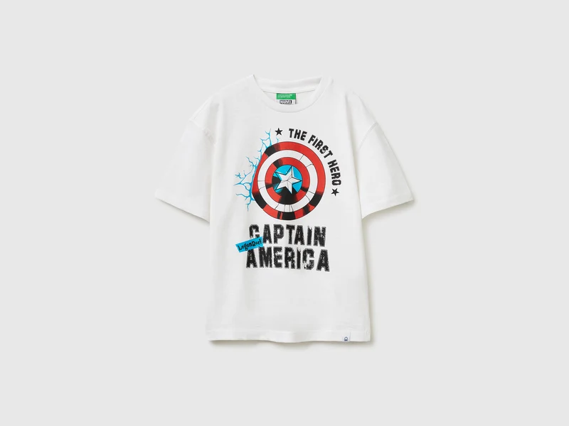 Captain America T-Shirt ©Marvel