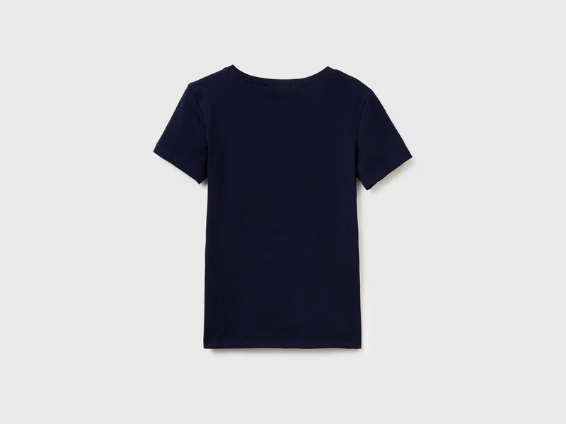 Geripptes Henley-T-Shirt