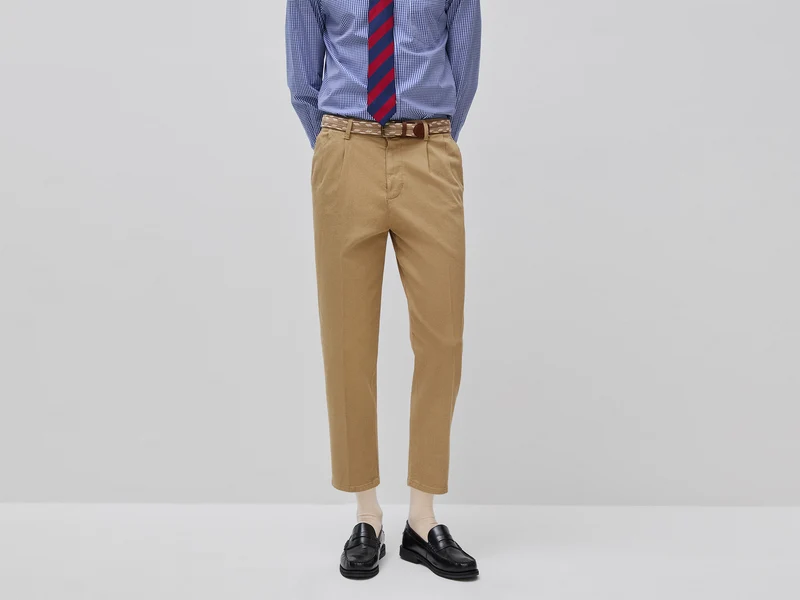 Gerade Chinos