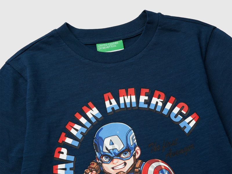 Das Avengers-T-Shirt ©Marvel