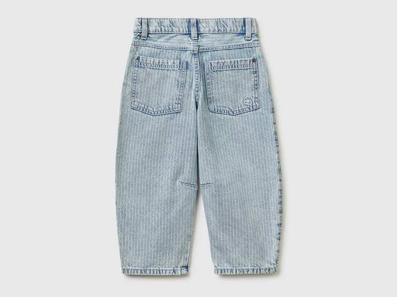 Gestreifte Ballonjeans