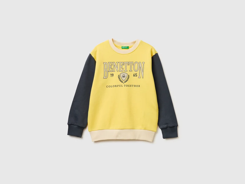 Sweatshirt mit Logo
