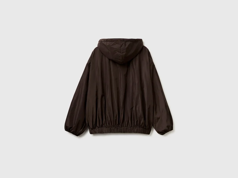 Weiche Jacke mit Kapuze