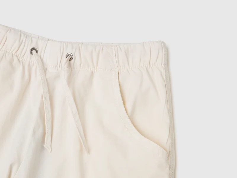 Jogginghose mit Cargo-Passform