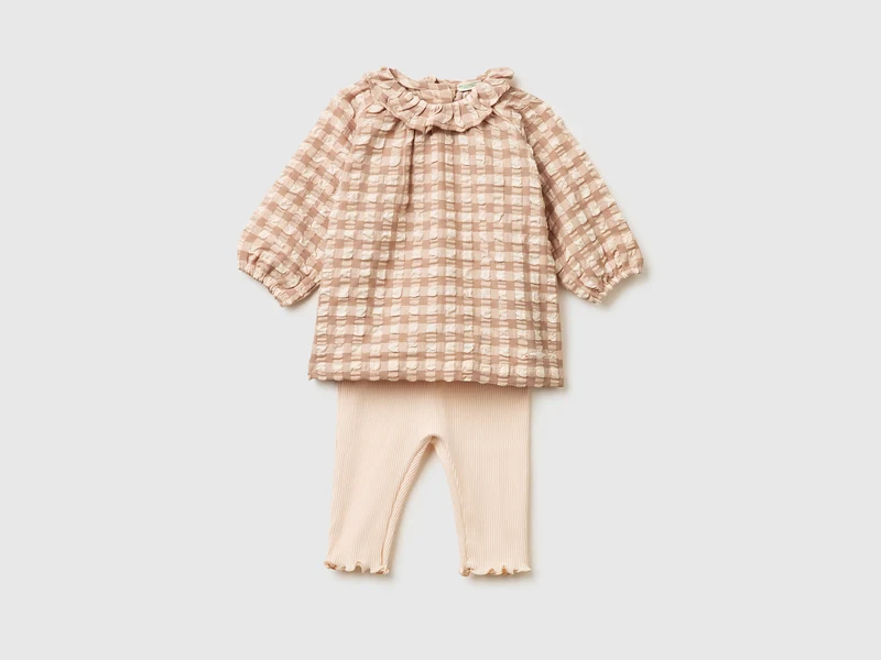 Blusen- und Leggings-Set