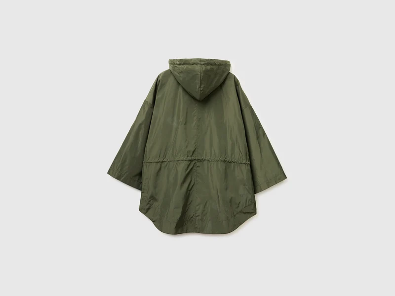 Großer Parka mit Kapuze