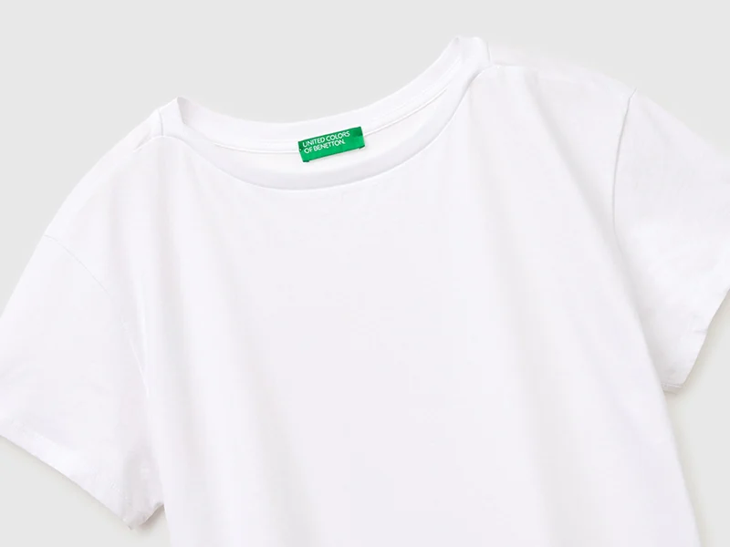 T-Shirt mit U-Boot-Ausschnitt
