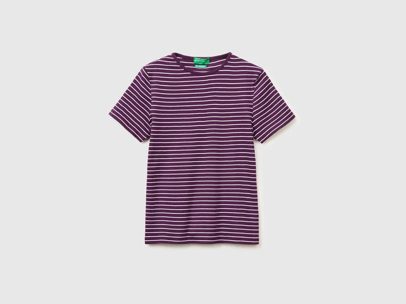 Gestreiftes T-Shirt mit Rundhalsausschnitt