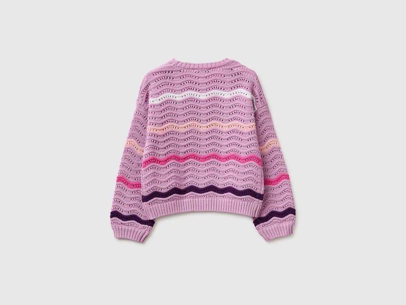 Pullover mit mehrfarbigen Streifen