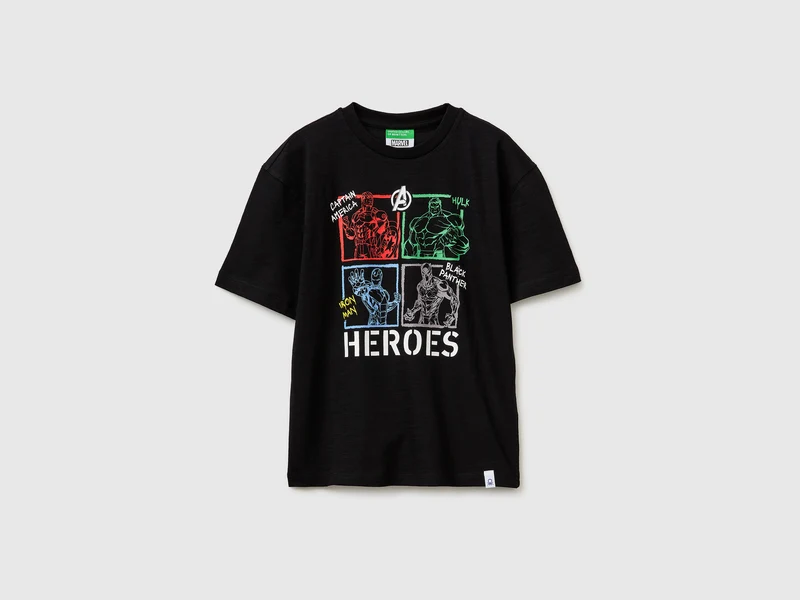 Das Avengers-T-Shirt ©Marvel