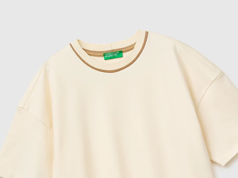 Bequemes T-Shirt