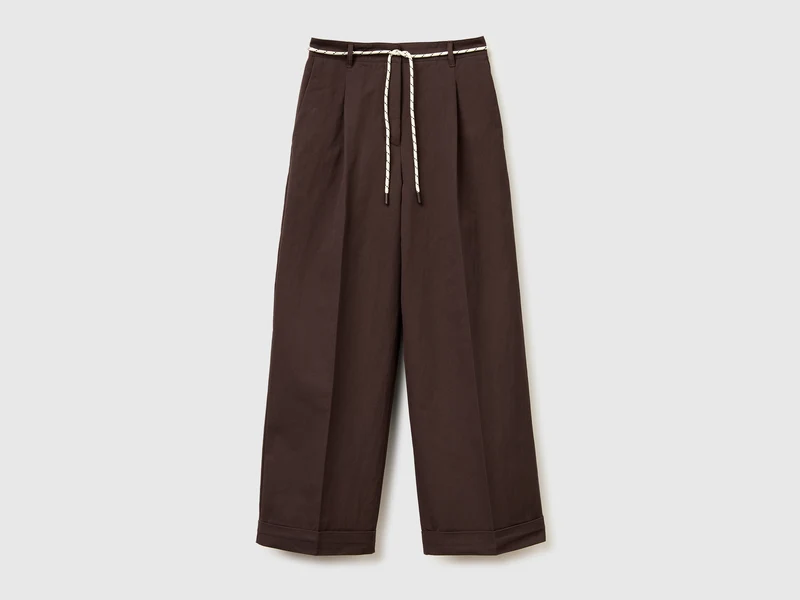 Hose mit Kordelzug