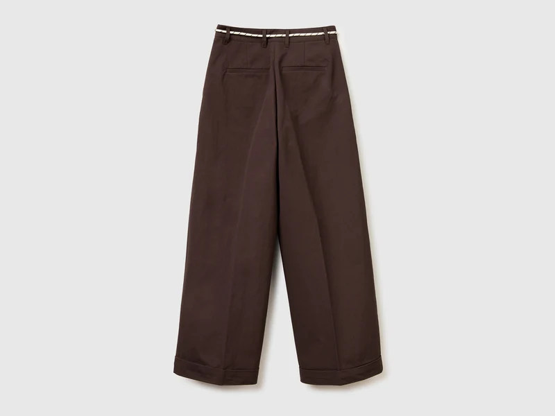 Hose mit Kordelzug