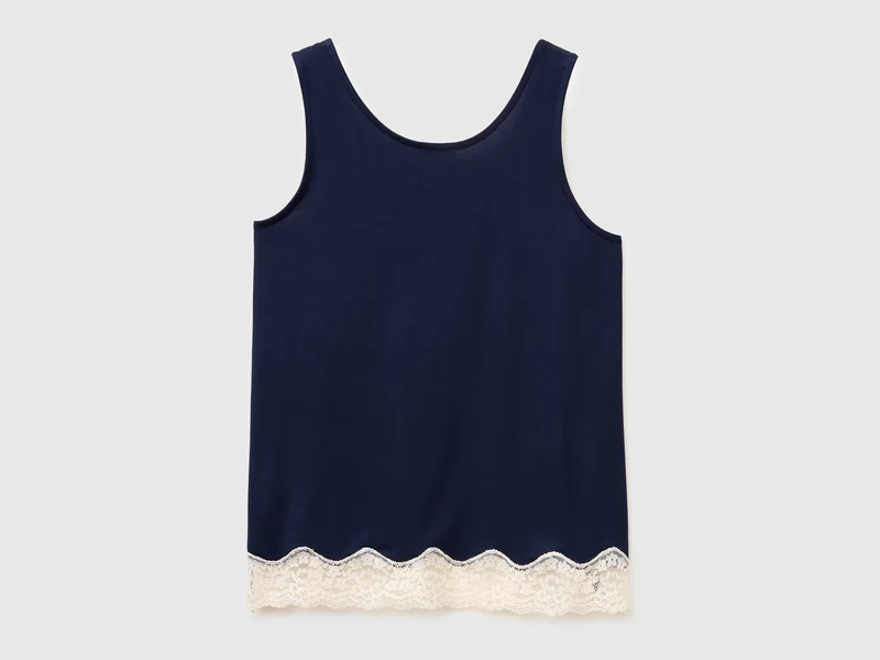Fließendes Tanktop mit Spitze am Saum