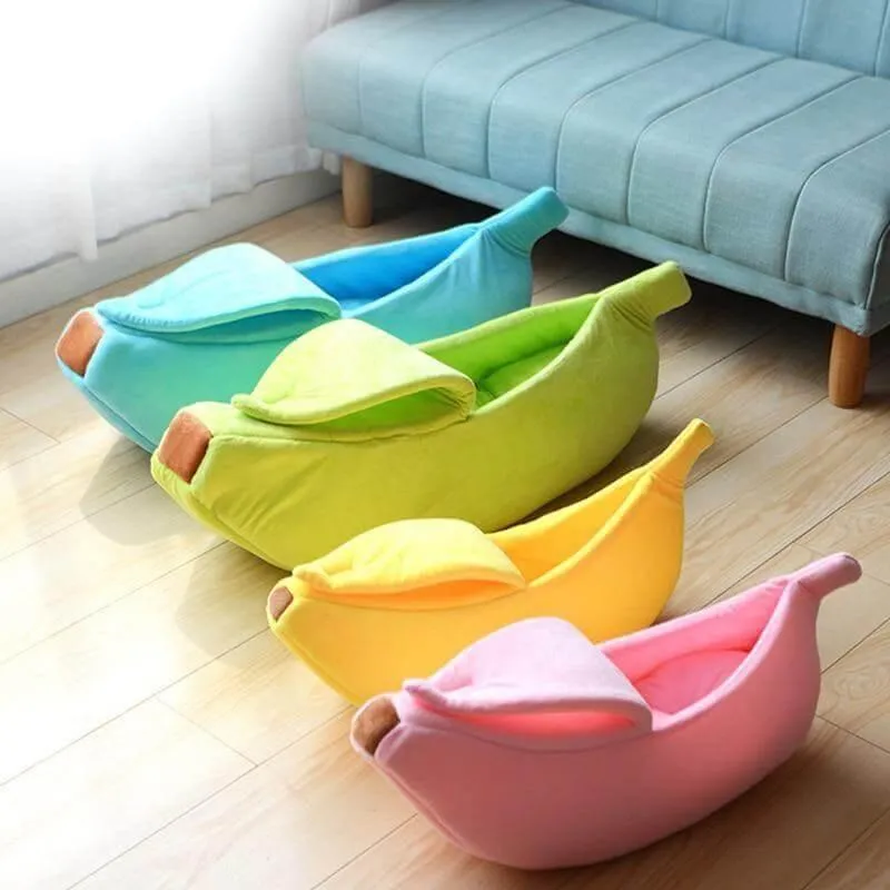 Banana Peel Cat House - Cozy Pet Shelter in 4 Colors