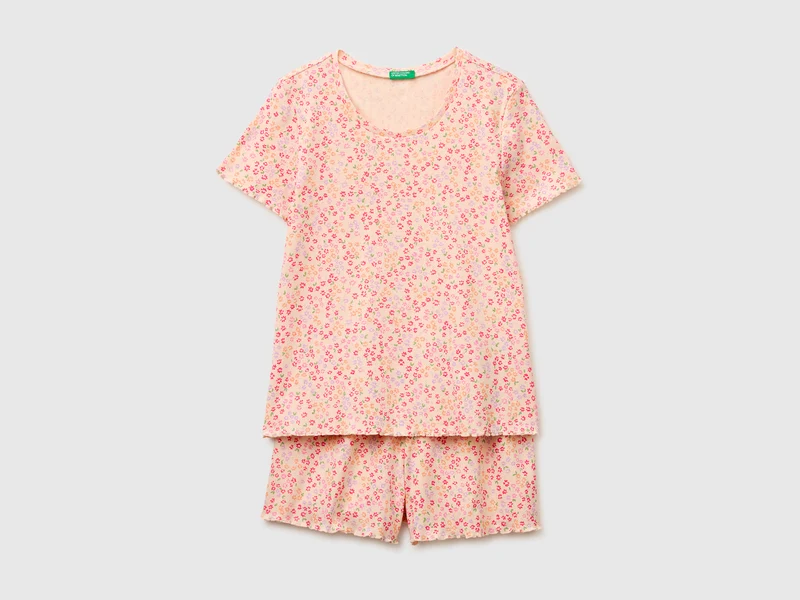 Gerippter, gemusterter kurzer Pyjama